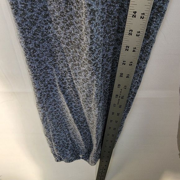 2 Piece Splendid Blue Gray Leopard Long Sleeve Pajama Set Super Comfy M - Picture 9 of 12